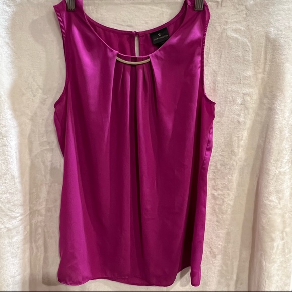 Ladies top - Picture 3 of 5